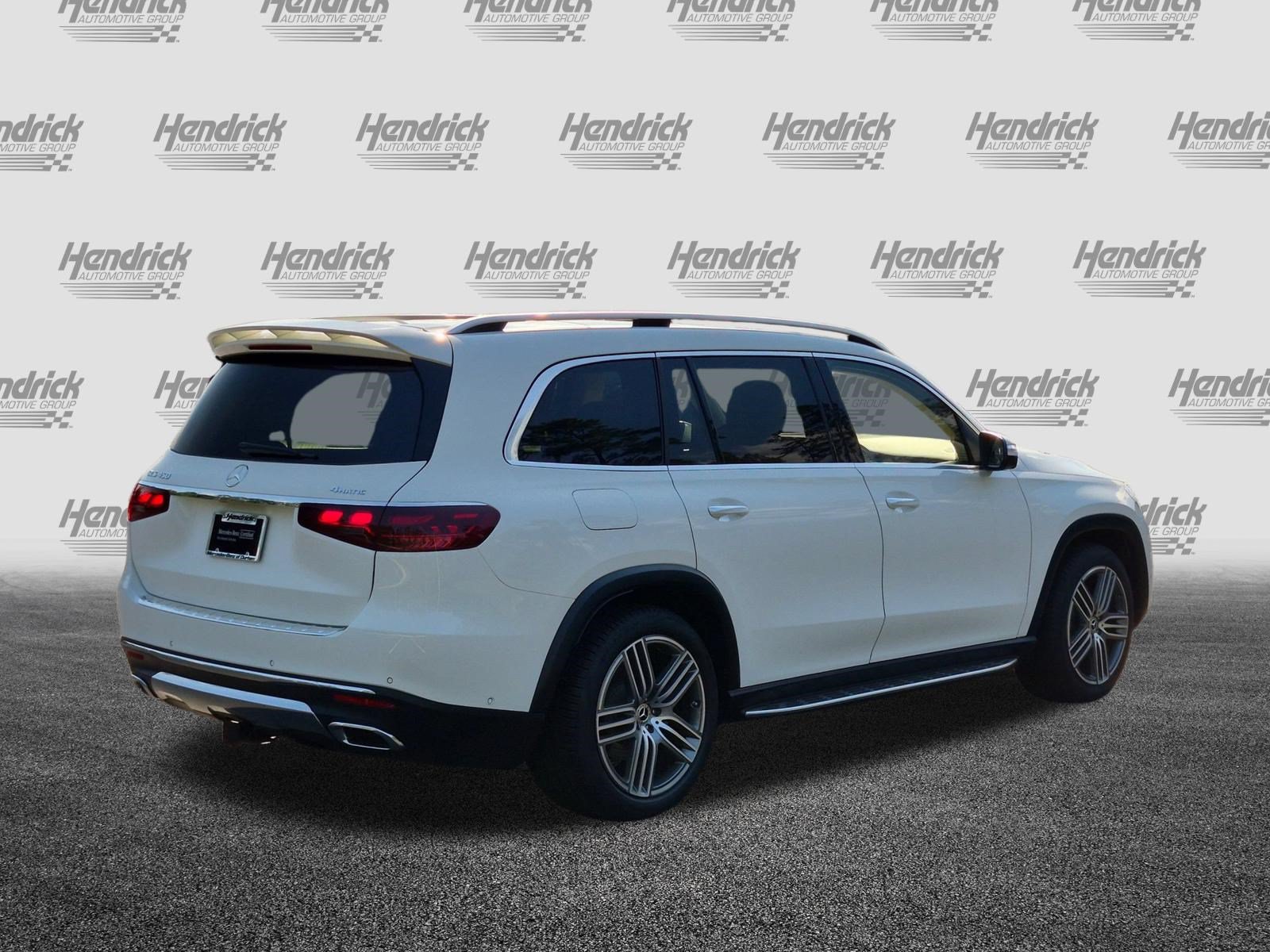 Certified 2025 Mercedes-Benz GLS 450 4MATIC image 10