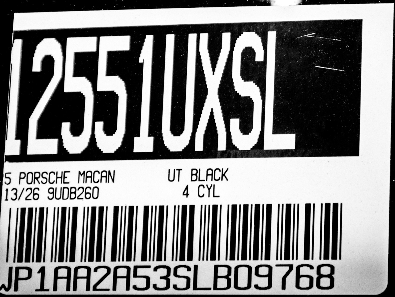 Certified 2025 Porsche Macan image 27