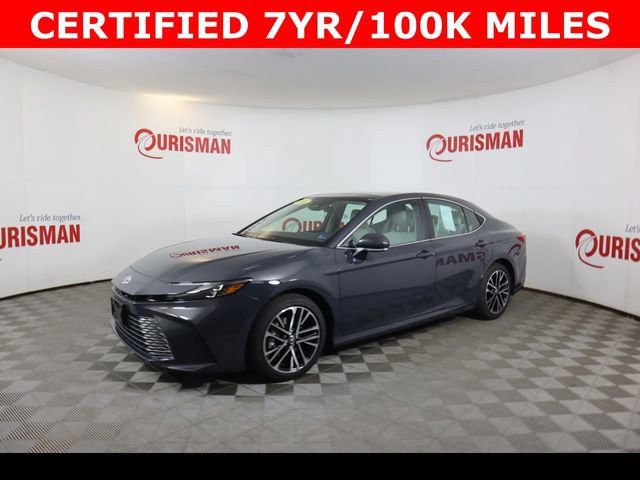 Used 2026 Toyota Camry XLE image 5