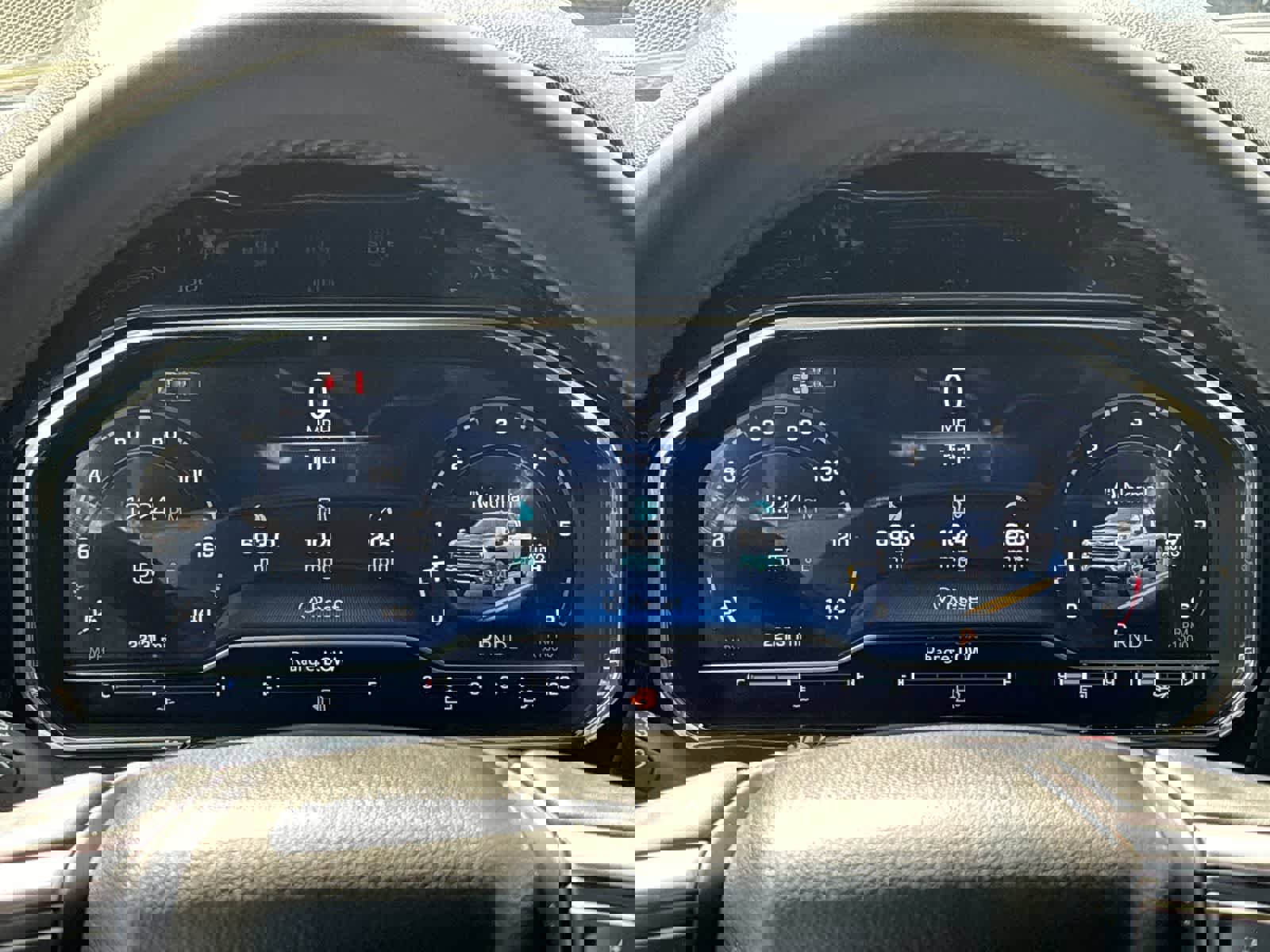 Used 2024 Chevrolet Silverado 3500 LTZ w/ LTZ Convenience Package image 17