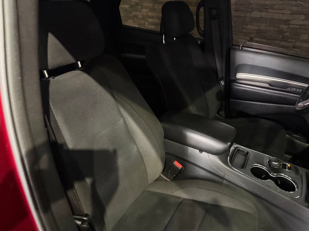 Used 2017 Dodge Durango SXT w/ Quick Order Package 23B AWD/4WD image 31