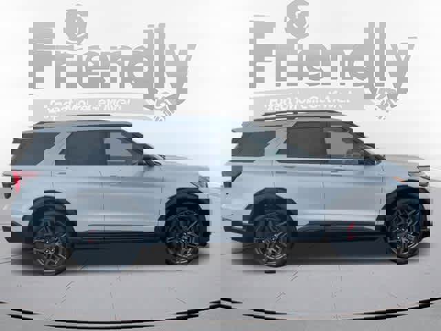 Used 2026 Ford Explorer ST-Line w/ ST-Line Street Pack image 4