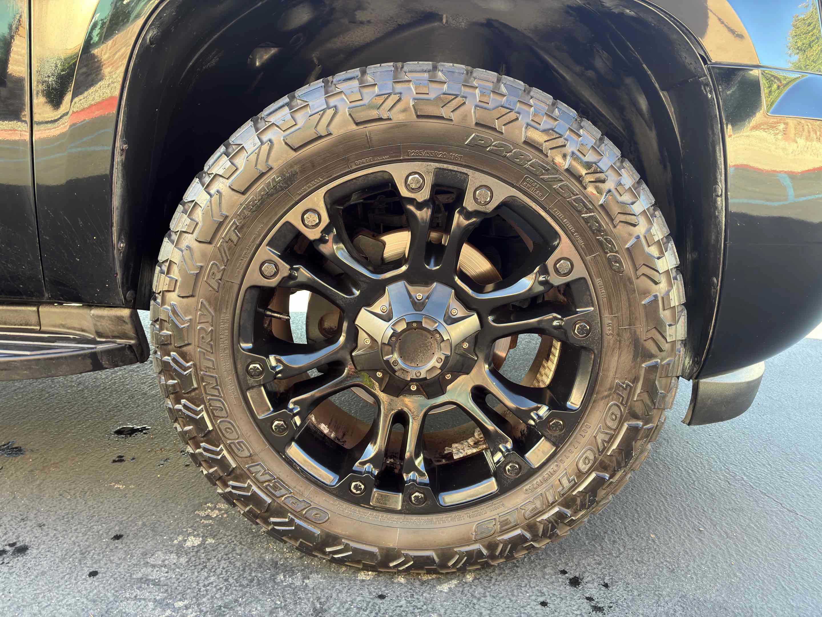 Used 2012 Chevrolet Tahoe LT AWD/4WD image 12