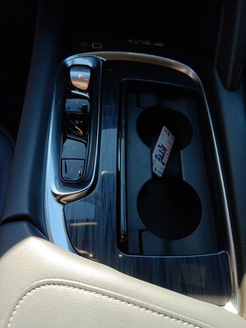Used 2024 Buick Enclave Premium image 17