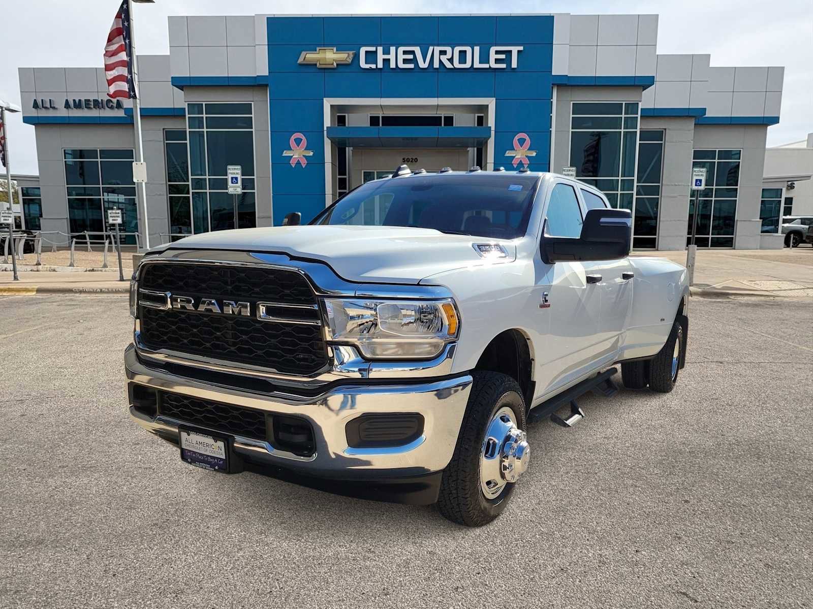 Used 2024 RAM 3500 Tradesman w/ Chrome Appearance Group image 1