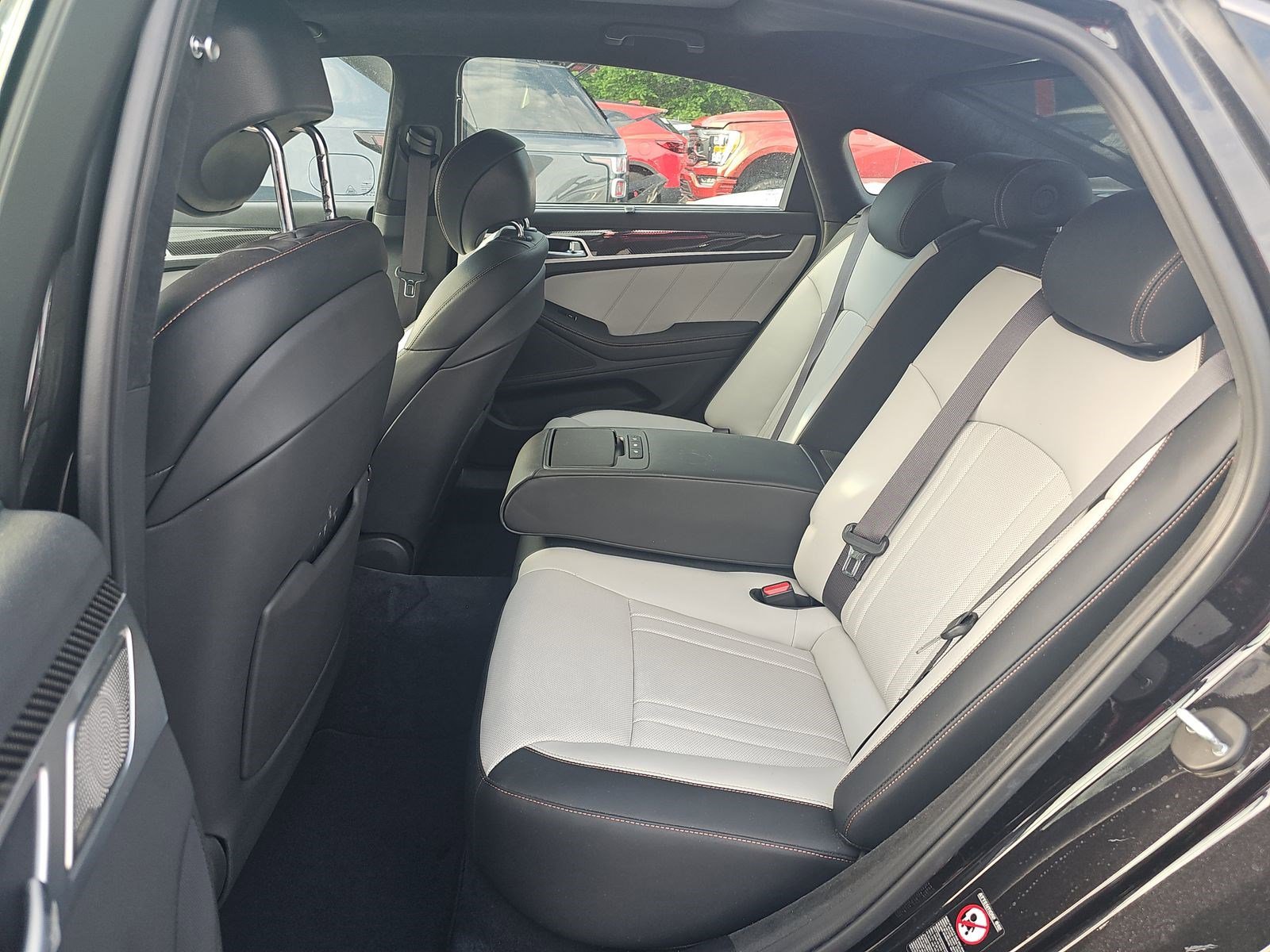 Used 2019 Genesis G80 3.3T Sport RWD image 19