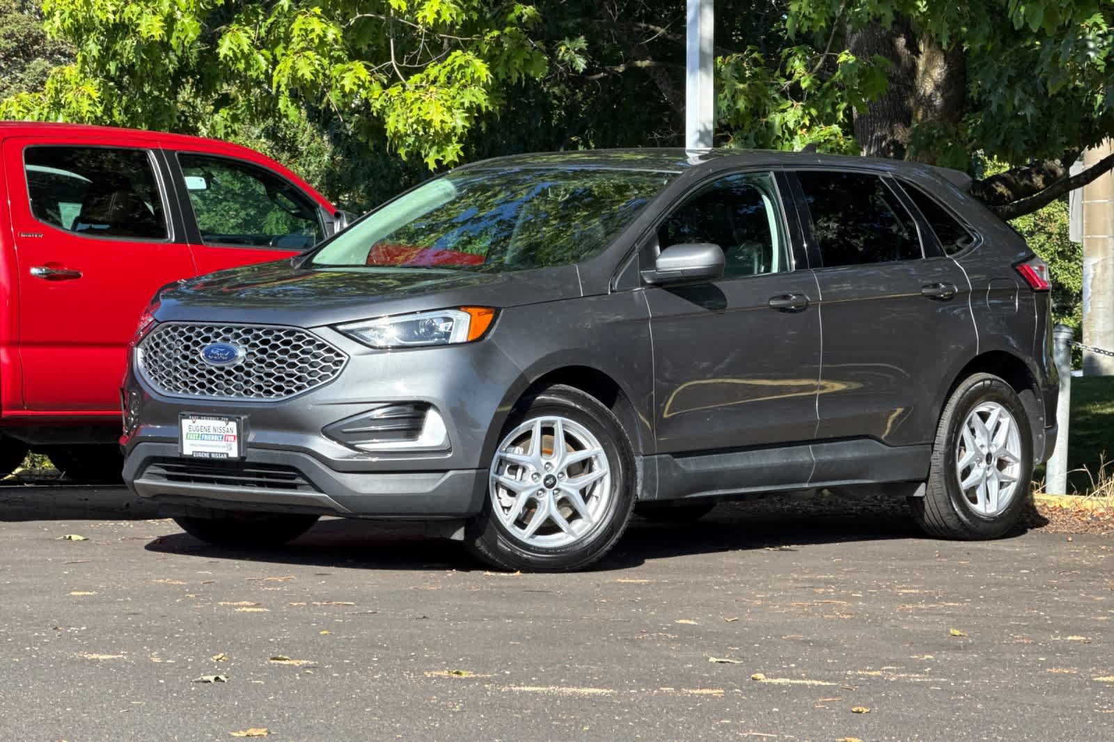 Used 2024 Ford Edge SEL AWD/4WD image 1