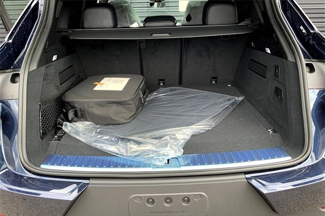 New 2026 Porsche Cayenne S image 20