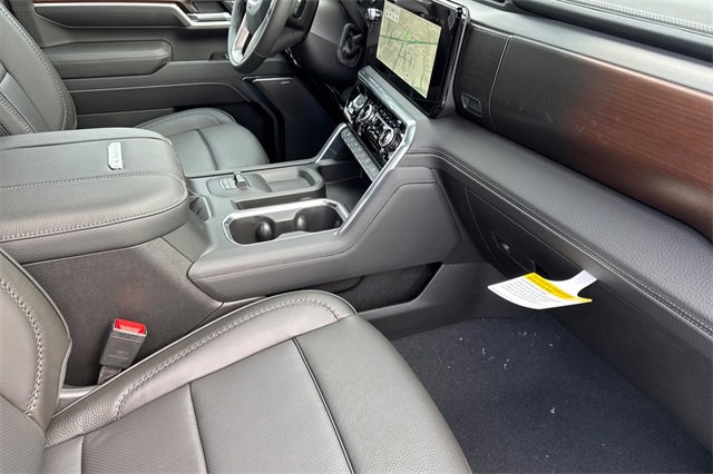 New 2026 GMC Sierra 2500 Denali w/ Denali Reserve Package image 17