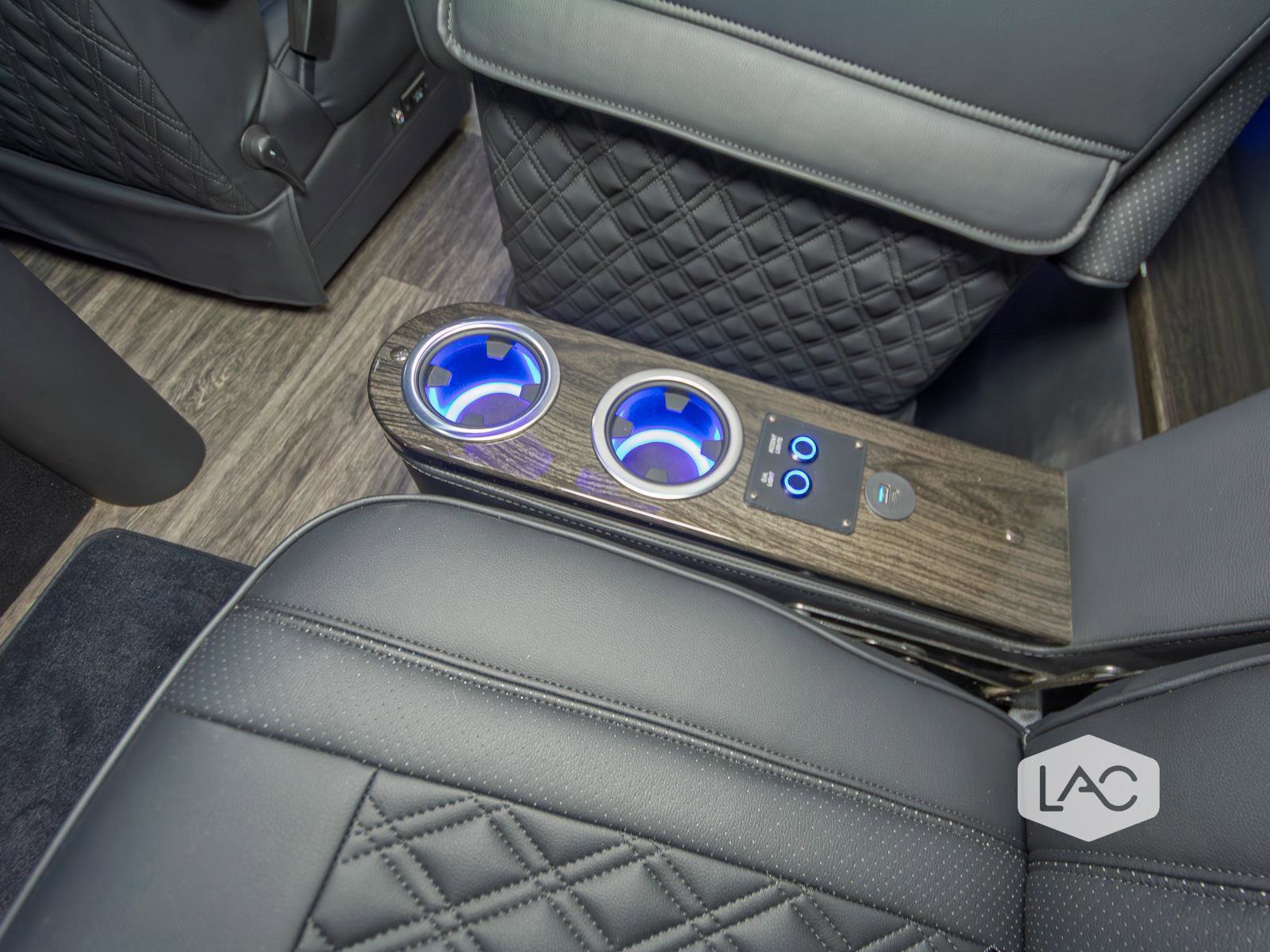 Used 2025 Mercedes-Benz Sprinter 3500 image 38