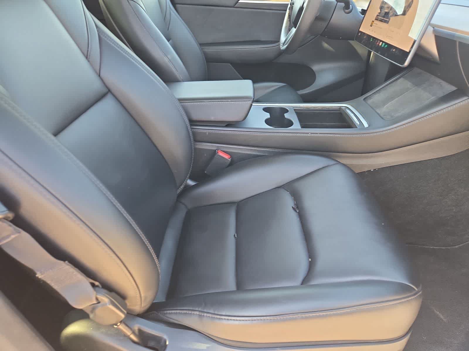 Used 2023 Tesla Model Y AWD image 19