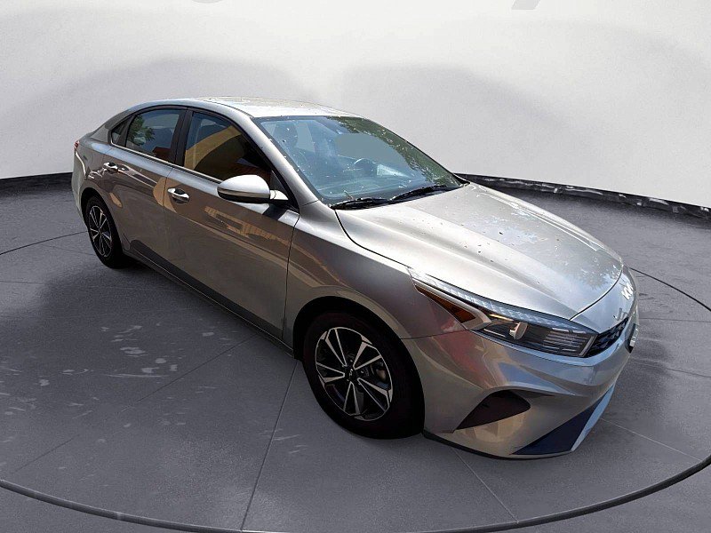 Used 2024 Kia Forte LXS FWD image 7