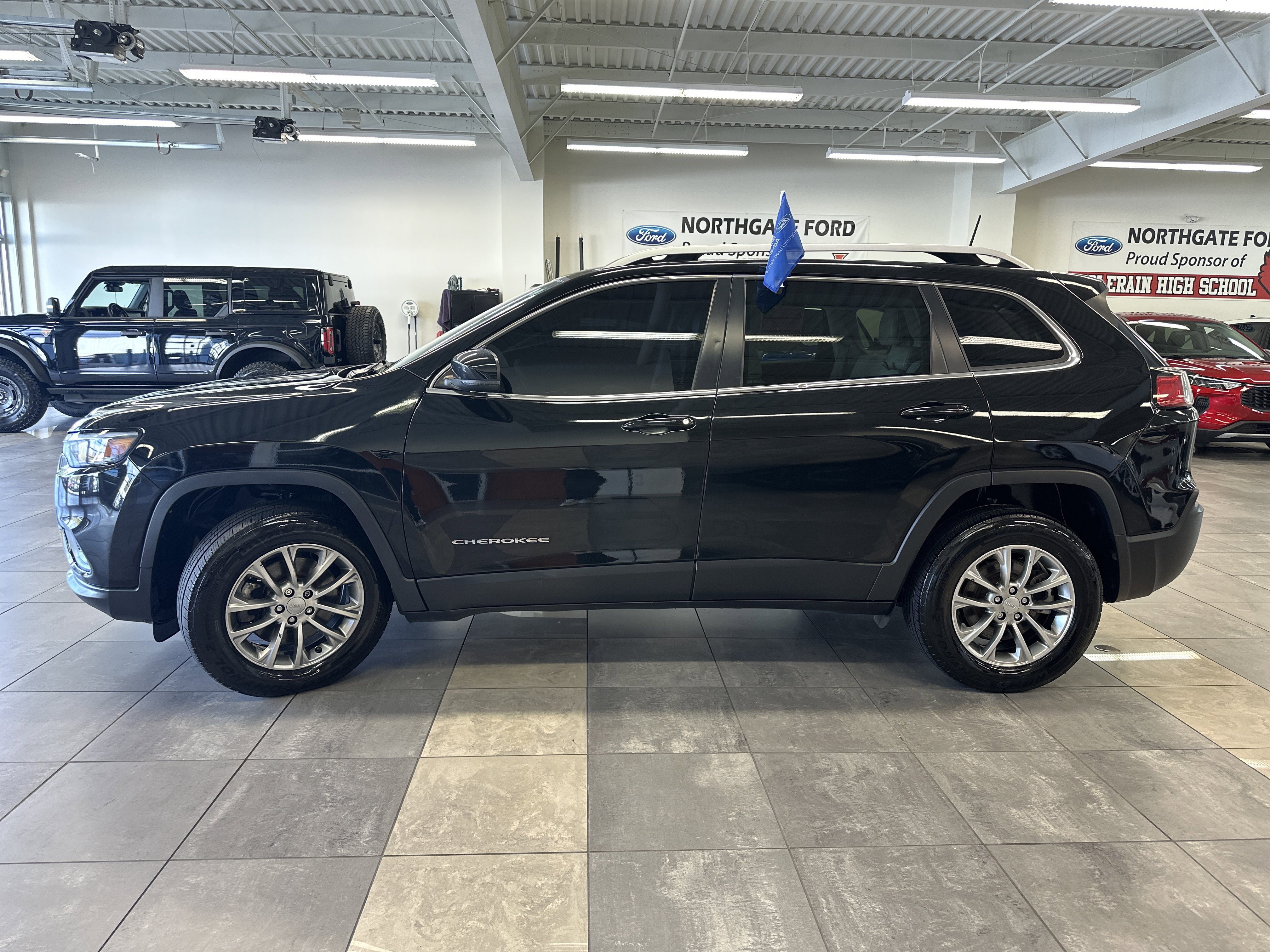 Used 2021 Jeep Cherokee Latitude Lux image 15