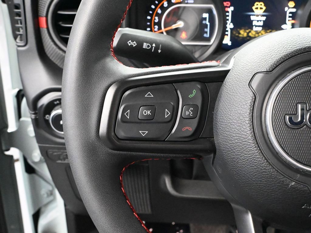 Used 2024 Jeep Wrangler Unlimited Rubicon w/ Convenience Group image 26