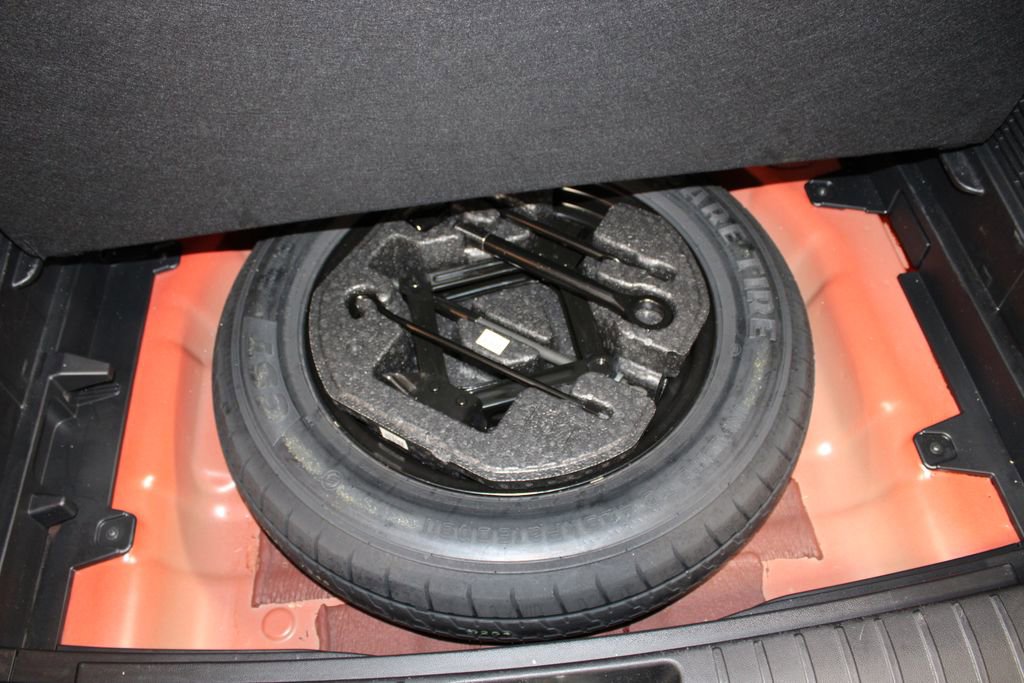 Used 2024 Hyundai Kona SEL image 16