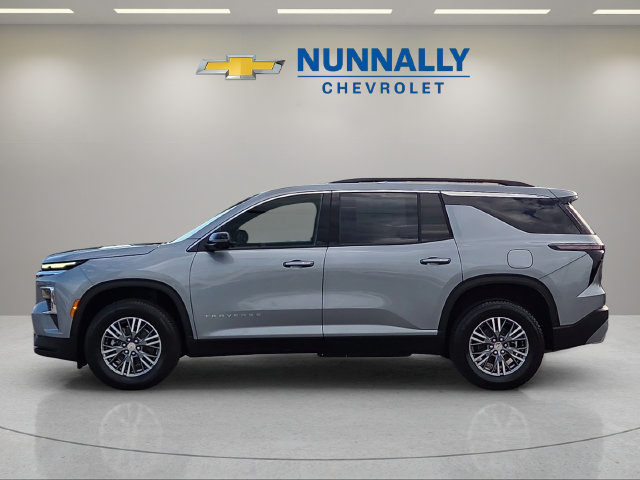 New 2027 Chevrolet Traverse LT w/ Driver Confidence Package AWD/4WD image 2