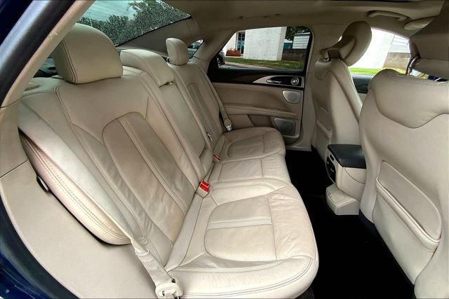 Used 2018 Lincoln MKZ Reserve w/ Luxury Package image 27