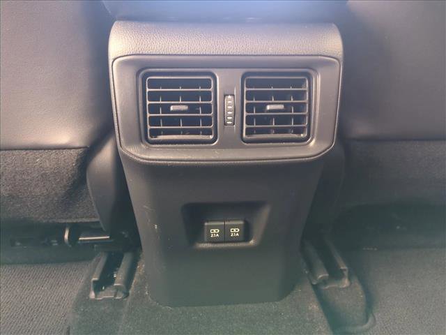 Used 2021 Toyota RAV4 XLE Premium FWD image 17