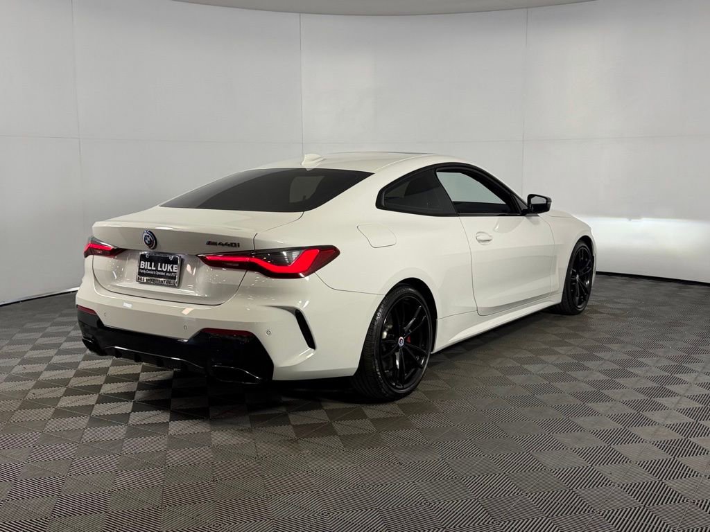 Used 2023 BMW M440i M440i w/ Premium Package image 4
