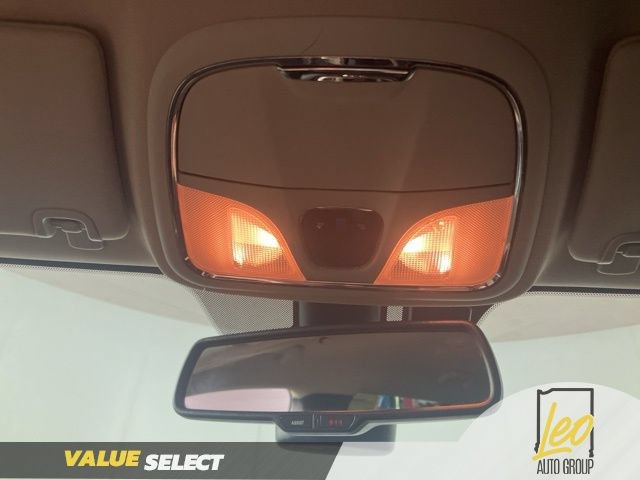 Used 2016 Jeep Cherokee Latitude w/ Comfort/Convenience Group AWD/4WD image 16