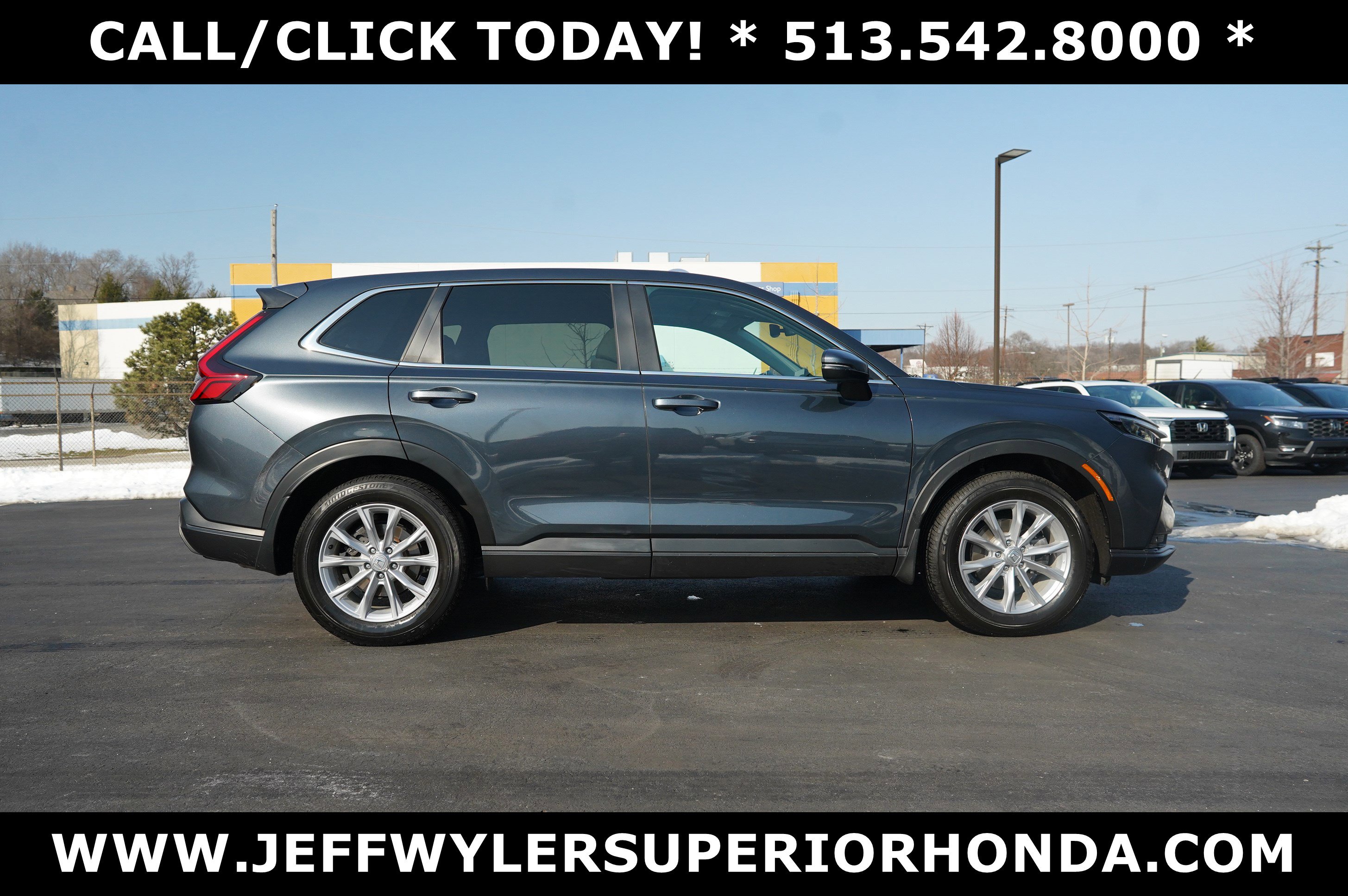 Used 2023 Honda CR-V EX-L image 2