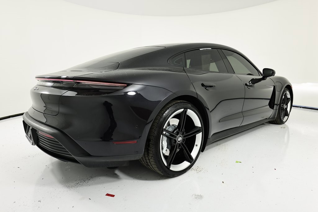 Certified 2024 Porsche Taycan image 7