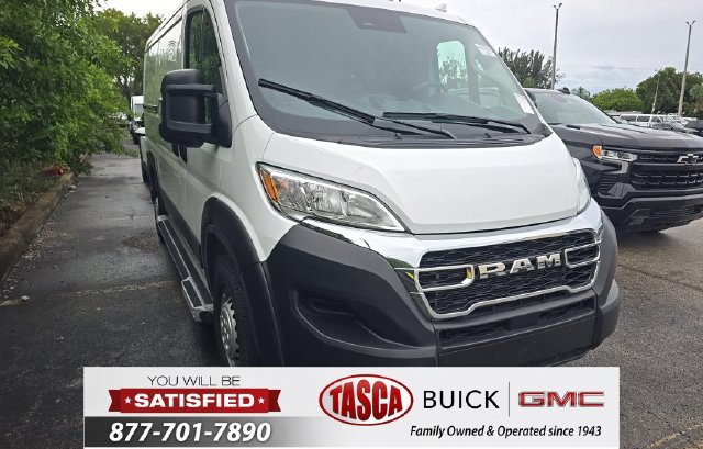 Used 2025 RAM ProMaster 2500 w/ U-Haul Equipment Group FWD image 1