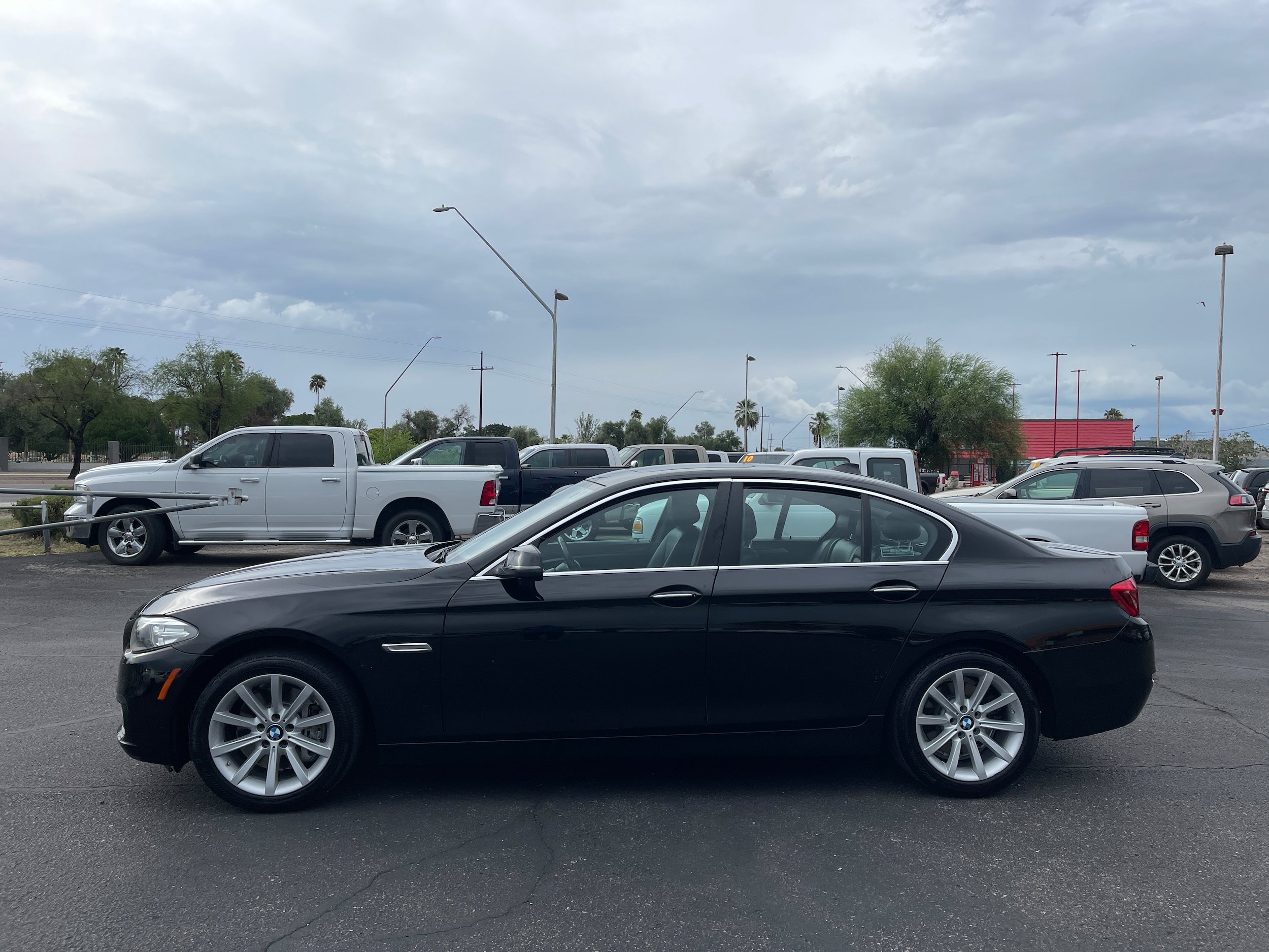 Used 2015 BMW 535i Sedan RWD image 2