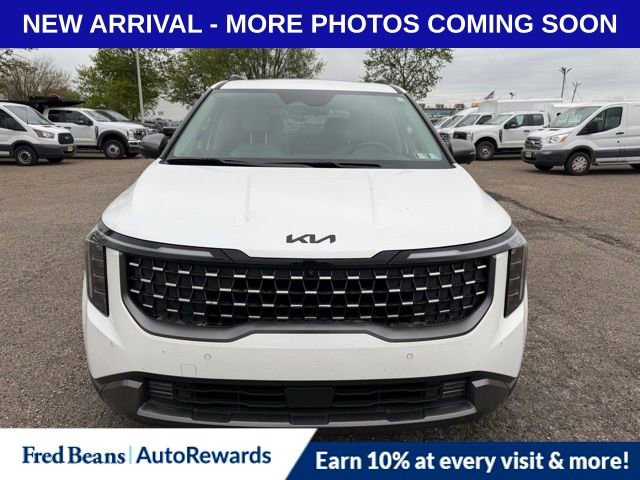 Used 2025 Kia Carnival SX Prestige FWD video 2