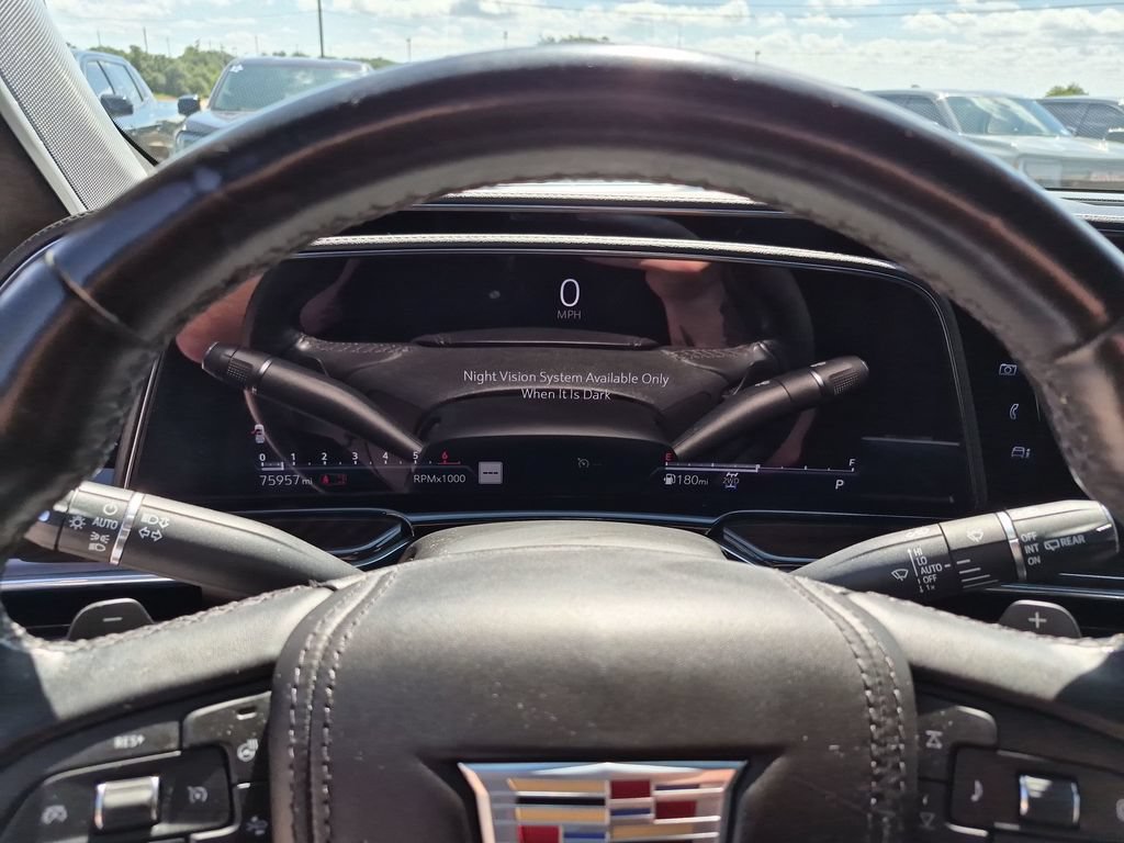 Used 2022 Cadillac Escalade Premium Luxury Platinum AWD/4WD image 26