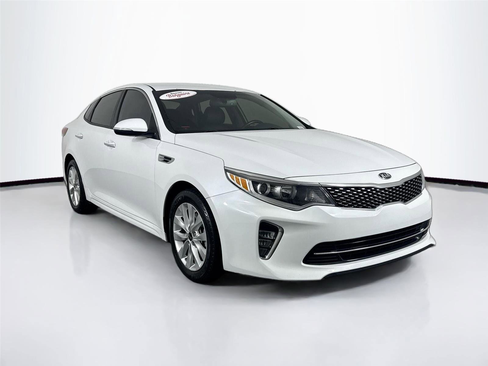 Used 2018 Kia Optima S image 8
