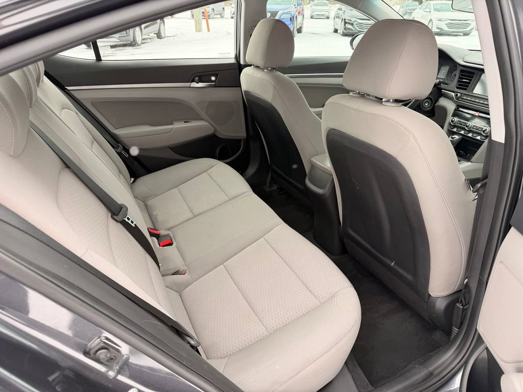 Used 2020 Hyundai Elantra SEL image 27