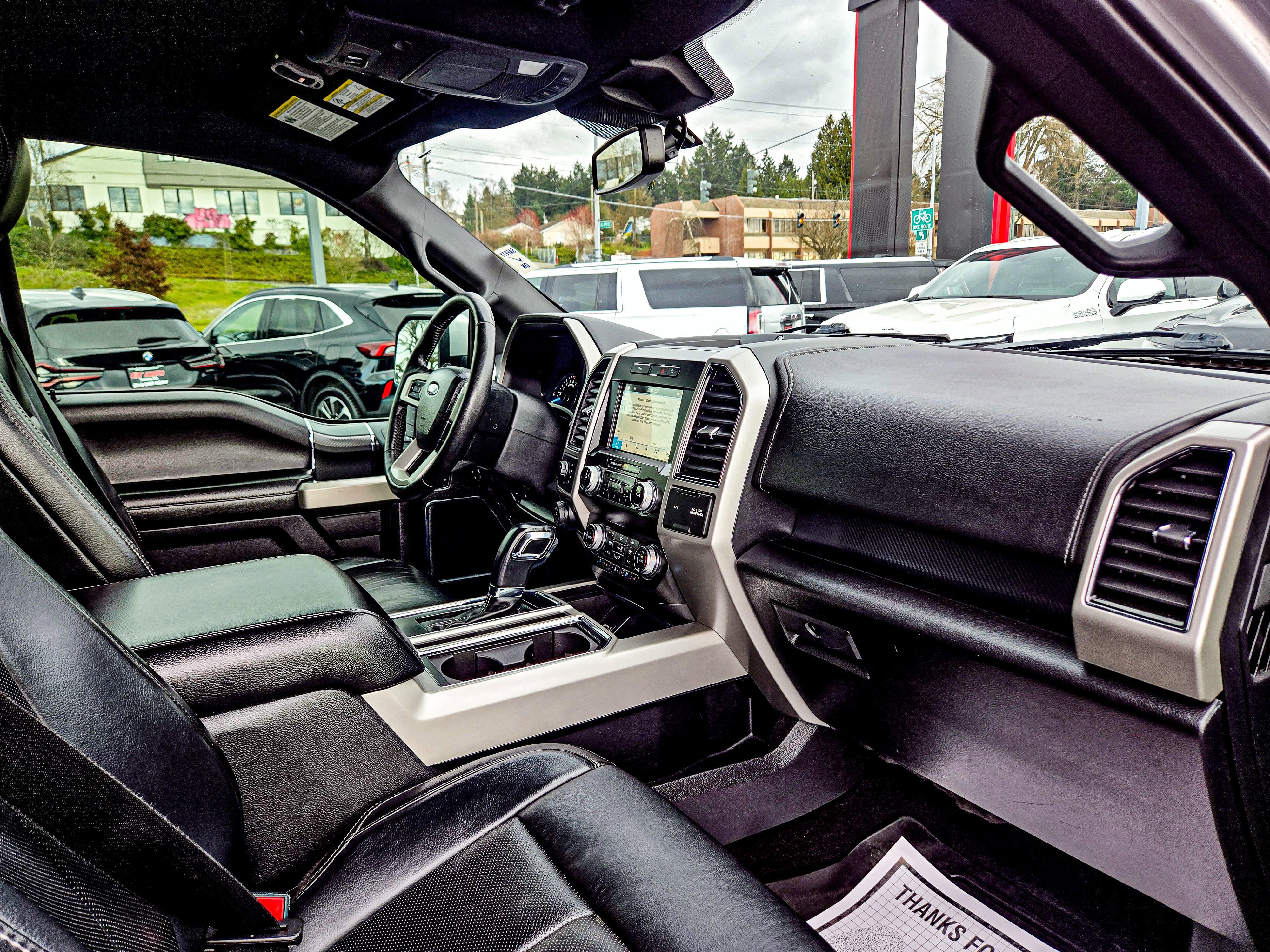 Used 2019 Ford F150 Lariat w/ Equipment Group 502A Luxury AWD/4WD image 13