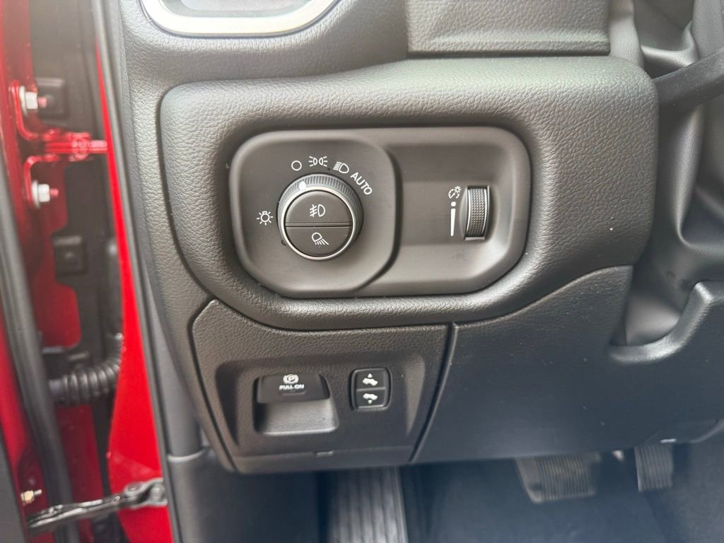 New 2026 RAM 1500 Big Horn AWD/4WD image 12
