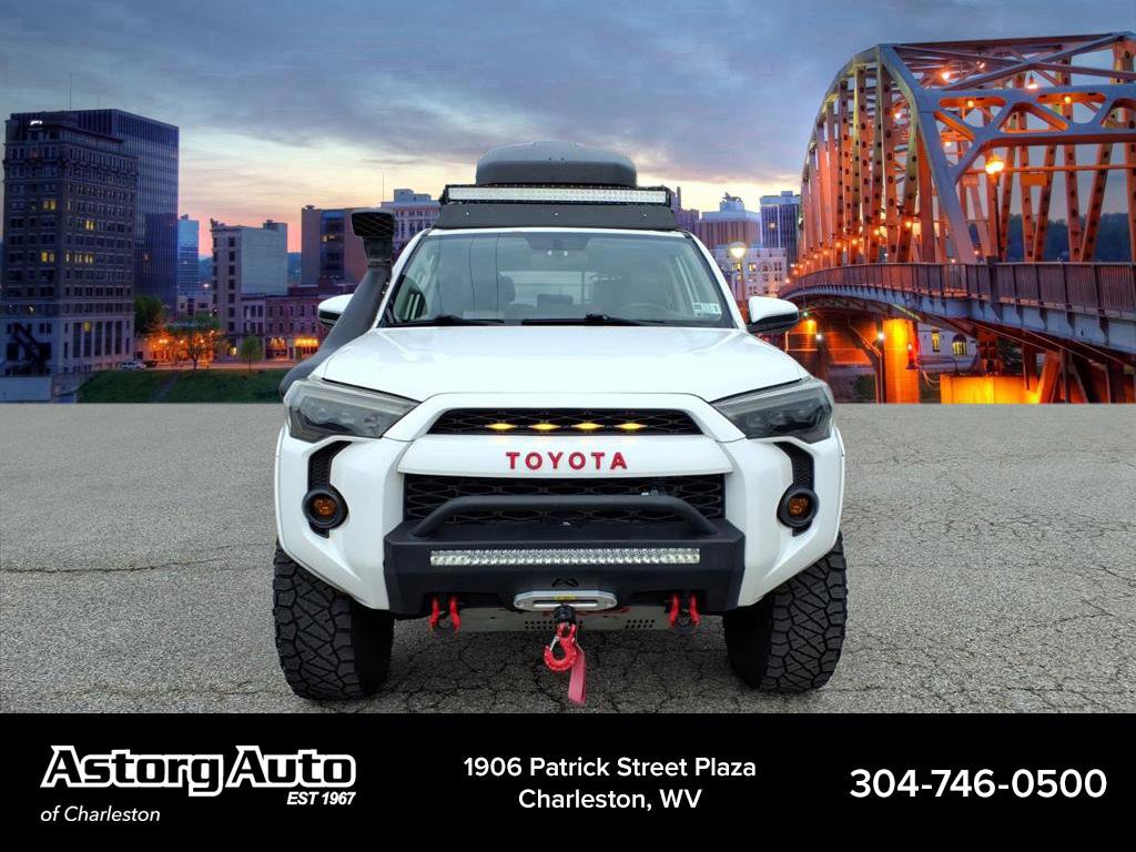 Used 2015 Toyota 4Runner SR5 image 8