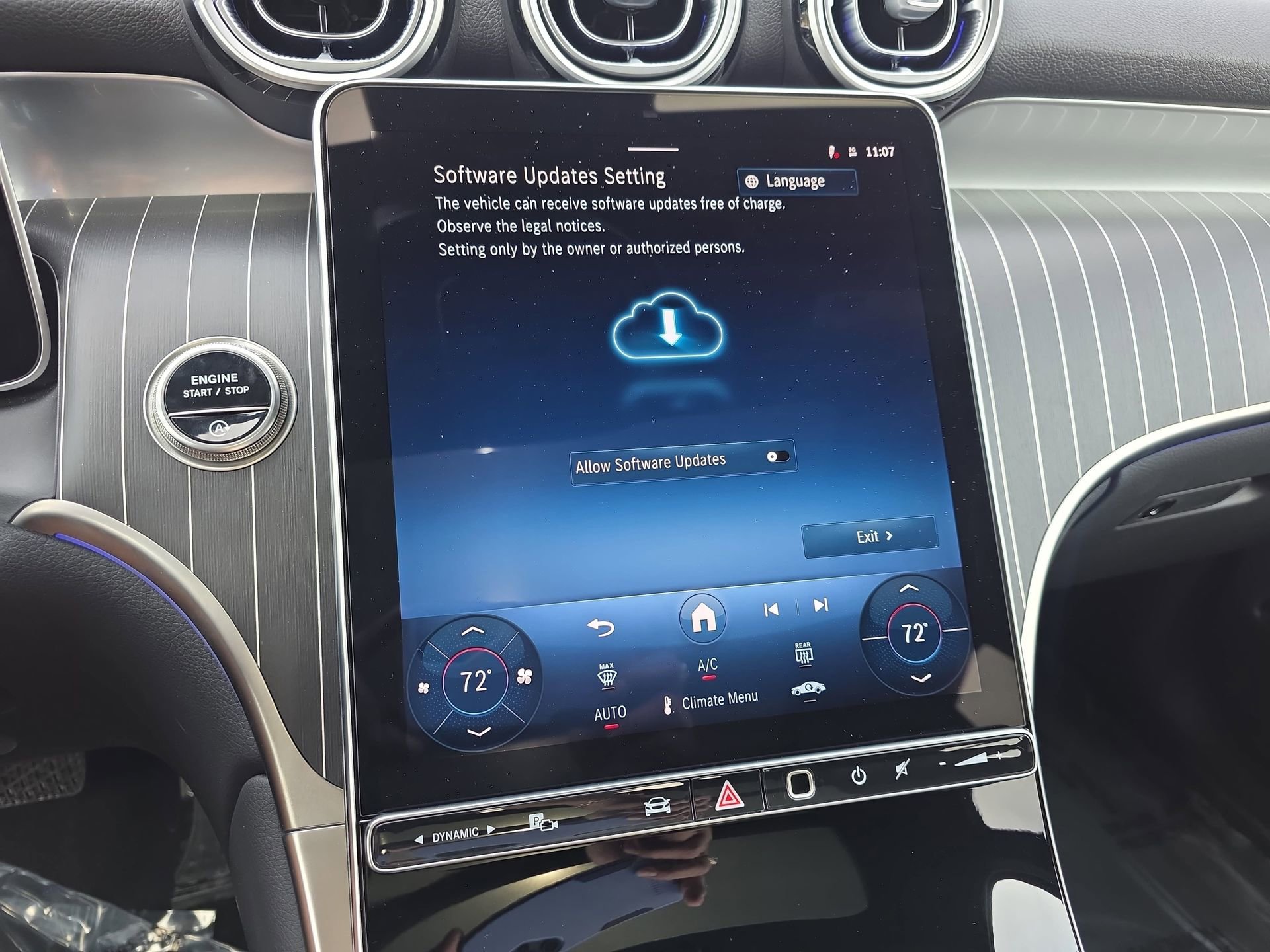 Used 2025 Mercedes-Benz GLC 300 4MATIC image 20