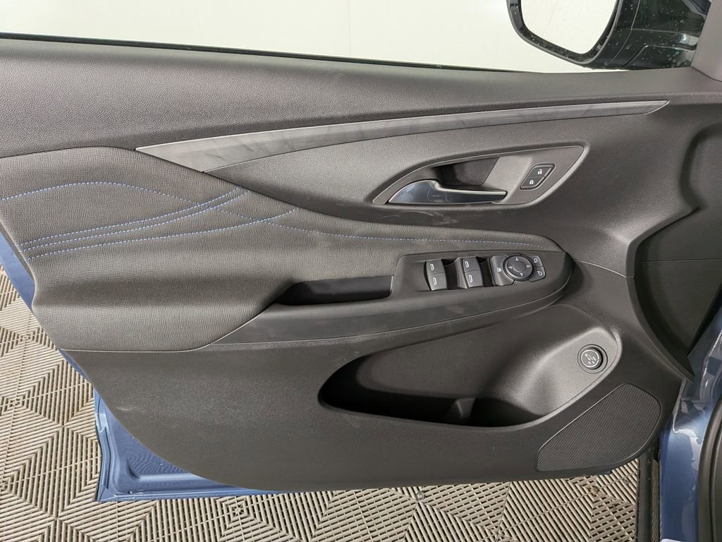 New 2025 Buick Envista Sport Touring w/ Convenience I Package image 15