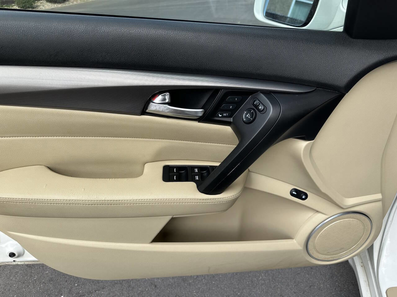 Used 2012 Acura TL image 10