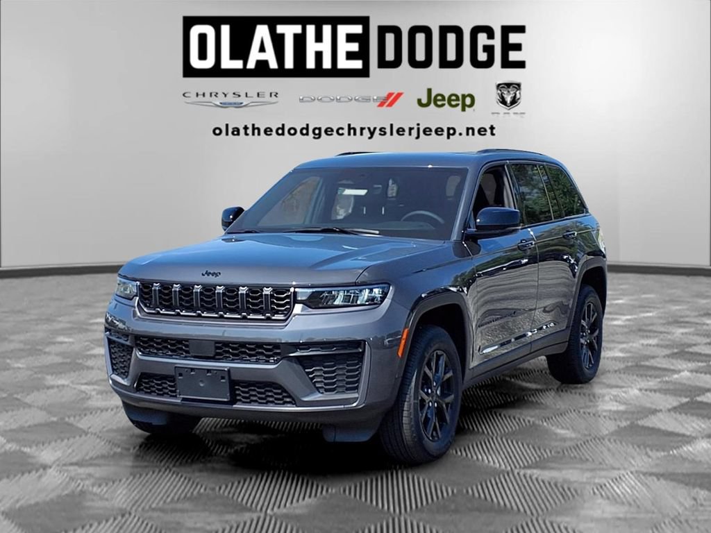 New 2026 Jeep Grand Cherokee Altitude AWD/4WD image 1