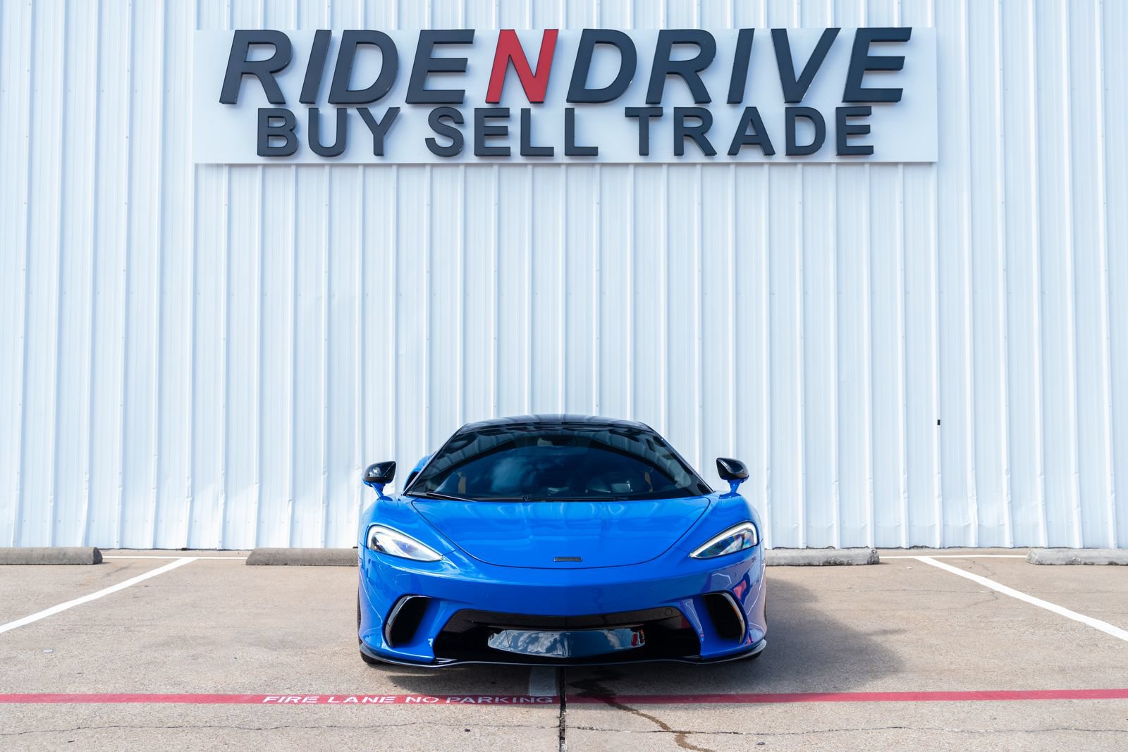 Used 2026 McLaren GTS RWD image 4