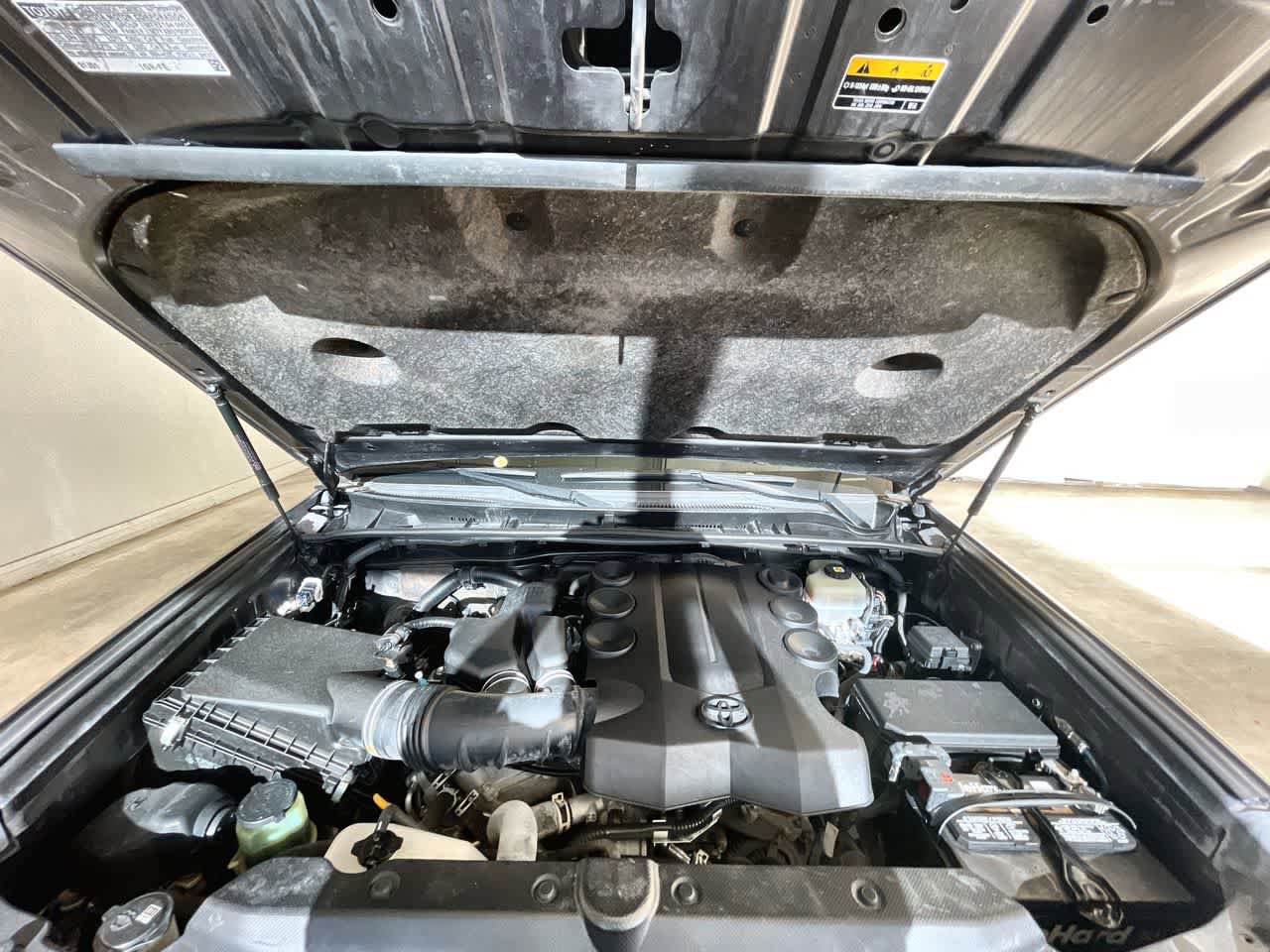 Certified 2021 Toyota 4Runner SR5 AWD/4WD image 25