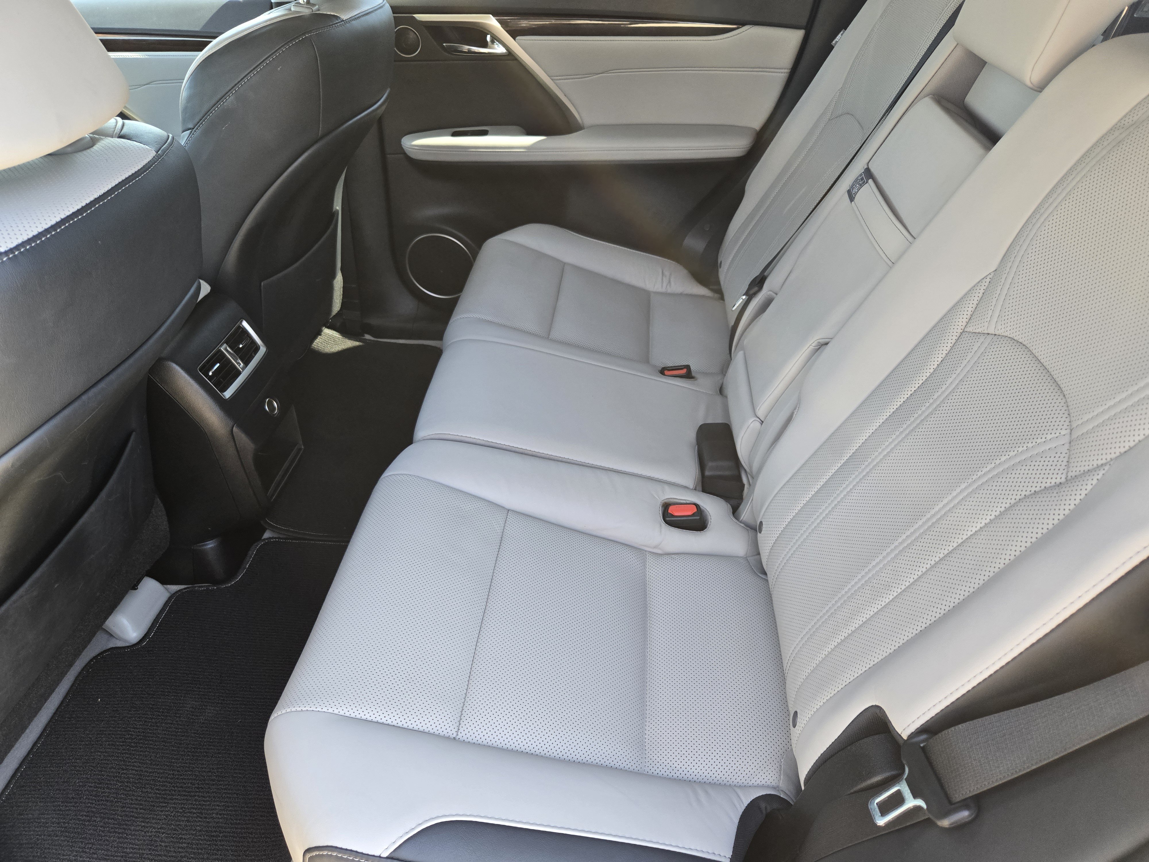 Used 2019 Lexus RX 350 FWD w/ Navigation Package image 35