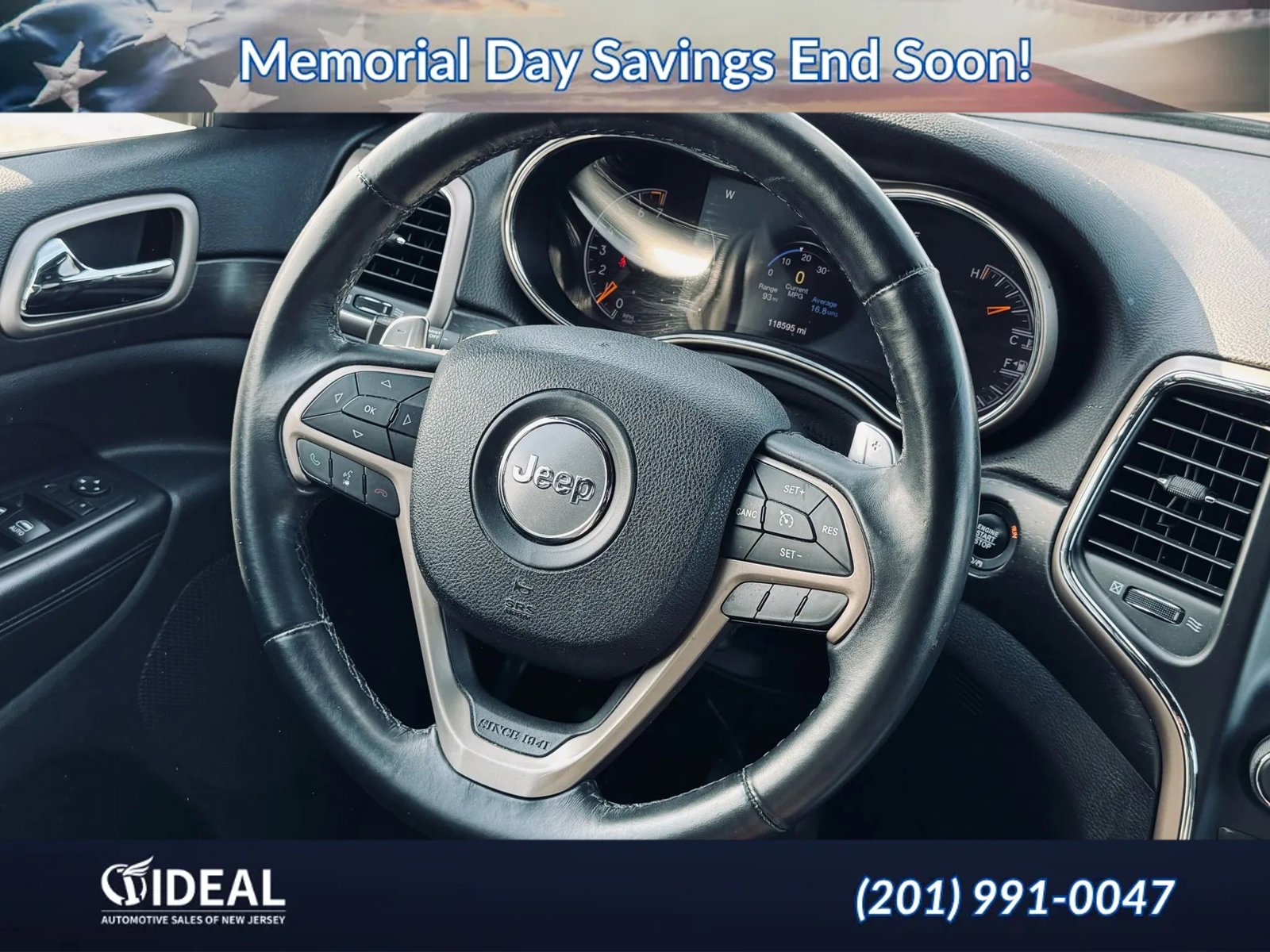 Used 2017 Jeep Grand Cherokee Laredo w/ Quick Order Package 23E AWD/4WD image 11