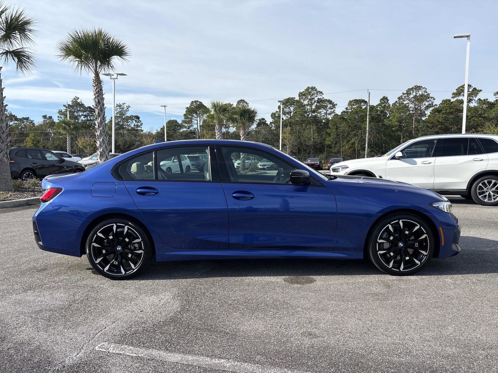Certified 2025 BMW 330i xDrive Sedan w/ M Sport Package image 3