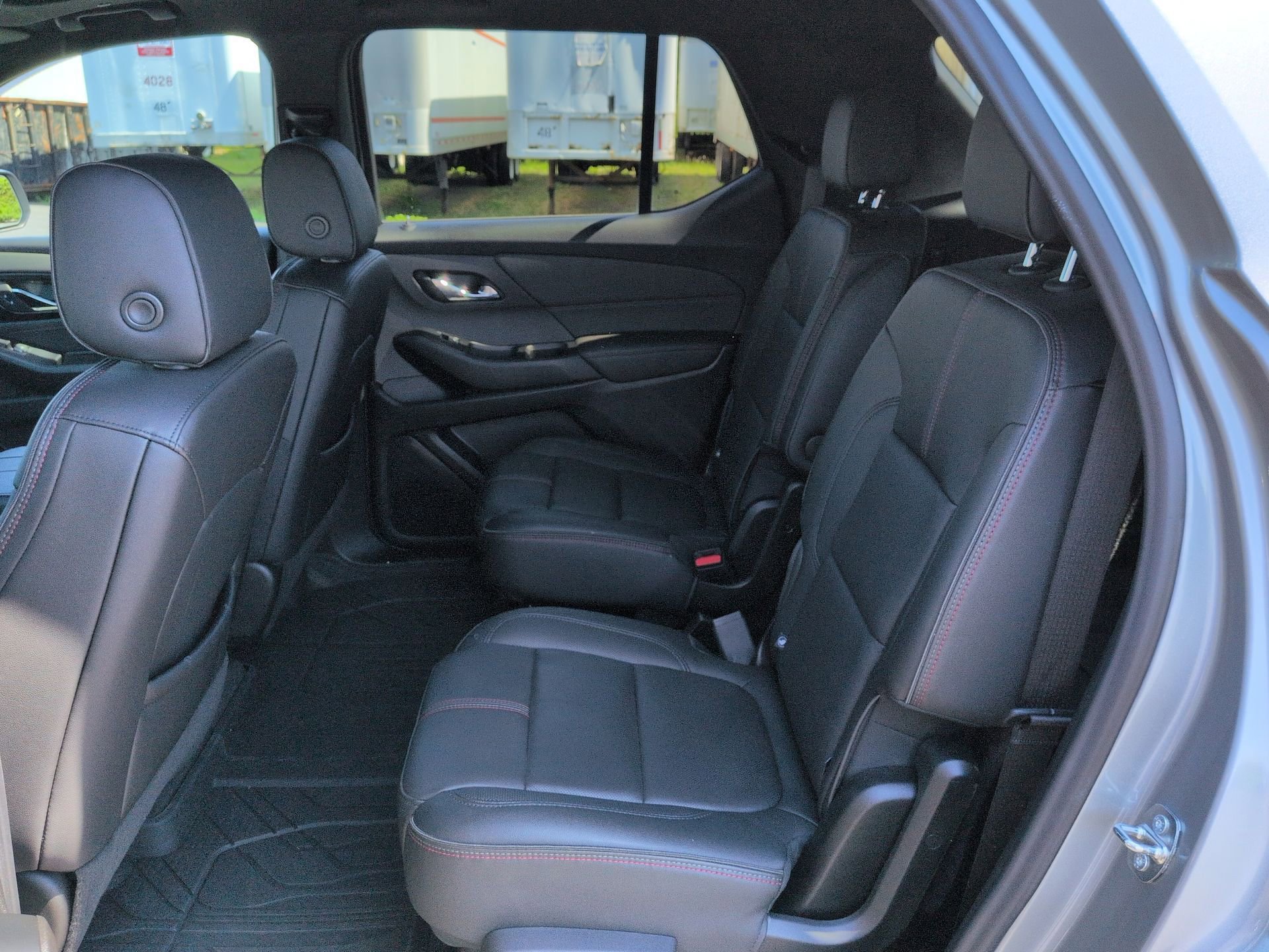 Certified 2023 Chevrolet Traverse RS w/ LPO, Floor Liner Package AWD/4WD image 26