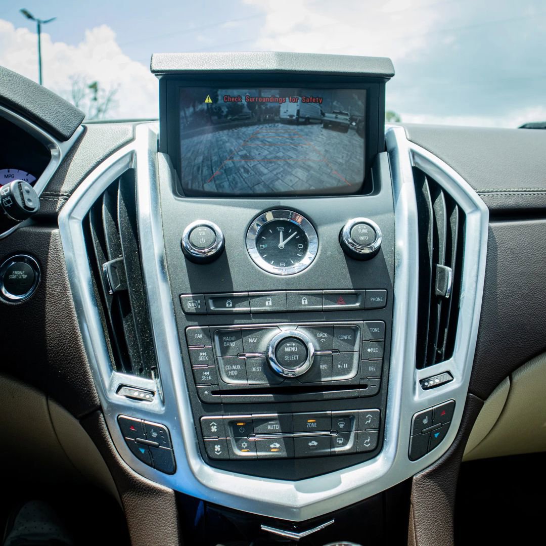Used 2011 Cadillac SRX Luxury FWD image 26