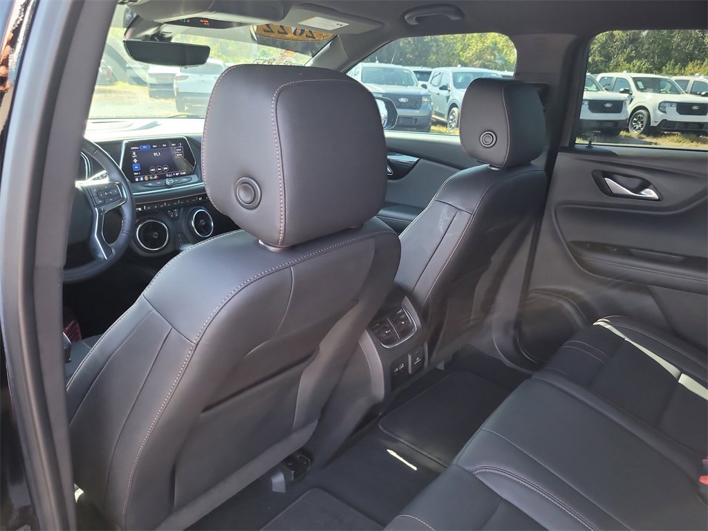 Used 2022 Chevrolet Blazer Premier w/ Enhanced Convenience Package image 11