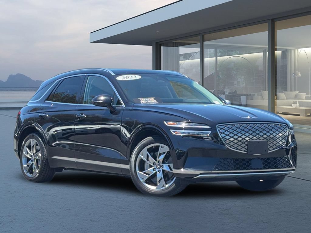 Used 2023 Genesis Electrified GV70 AWD/4WD video 2