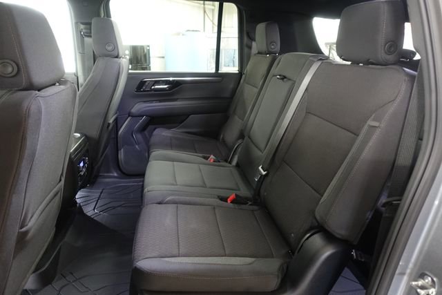 New 2026 Chevrolet Suburban LS image 19