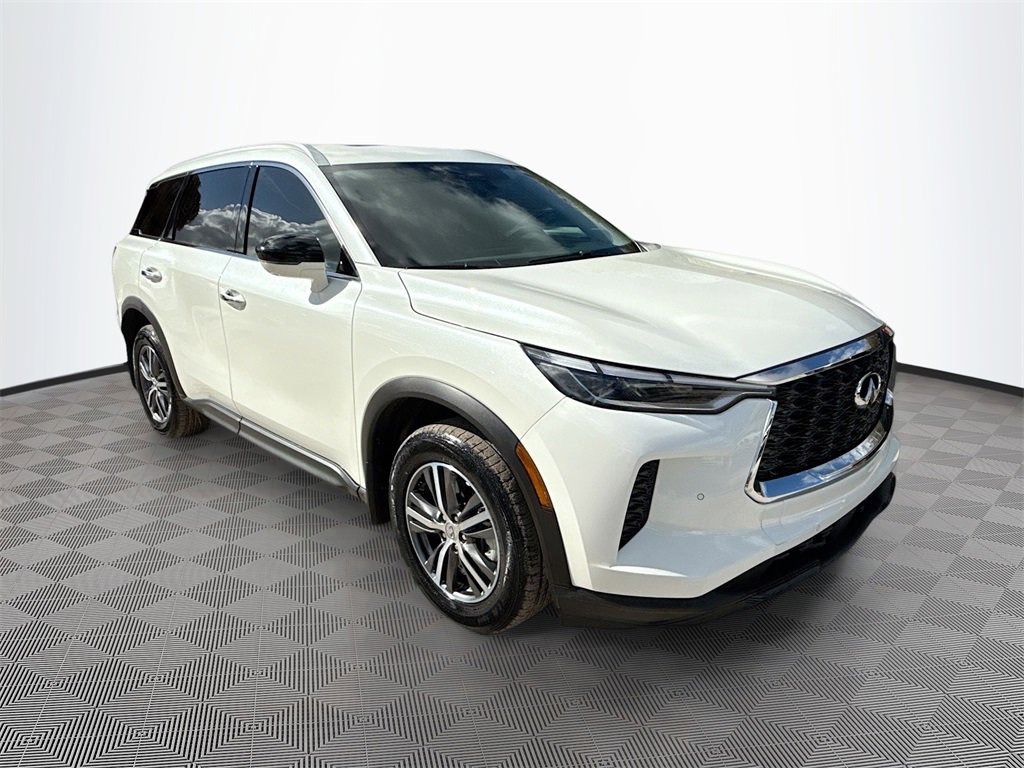 Used 2025 INFINITI QX60 Luxe image 4